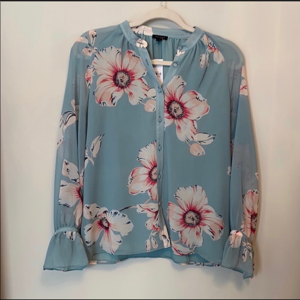 Ann Taylor Blue floral Blouse NWT
